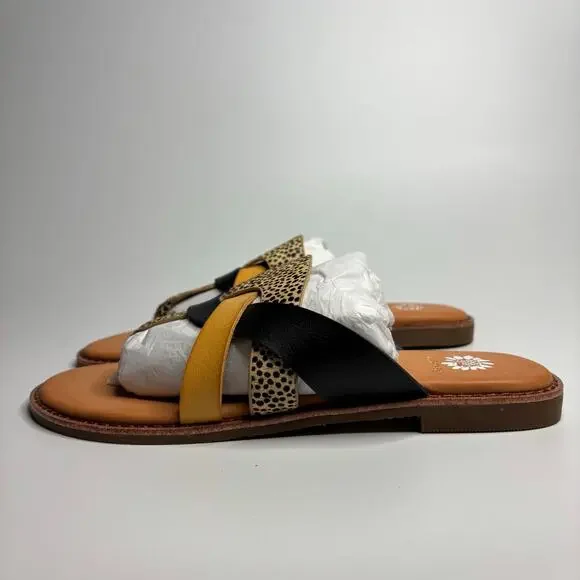 Yellow Box Wist Leather Thong Sandals in Natural - Picture 4 of 9